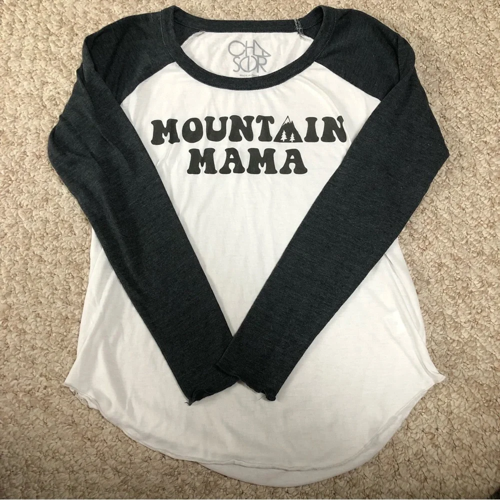 Chaser grey/white raglan ladies top. Size Small - Picture 1 of 5